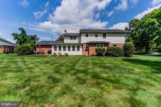 900 DREXEL HILLS BLVD, New Cumberland, PA 17070