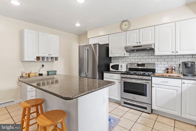900 DREXEL HILLS BLVD, New Cumberland, PA 17070