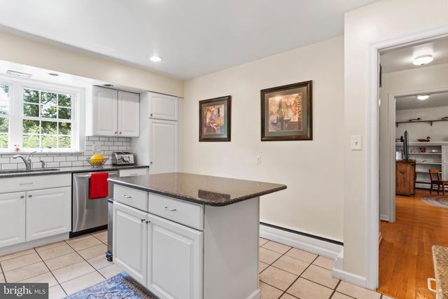 900 DREXEL HILLS BLVD, New Cumberland, PA 17070