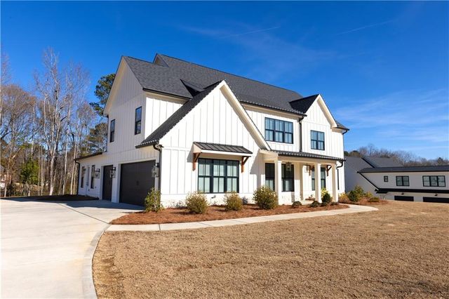 155 Dean Drive, Tyrone, GA 30290