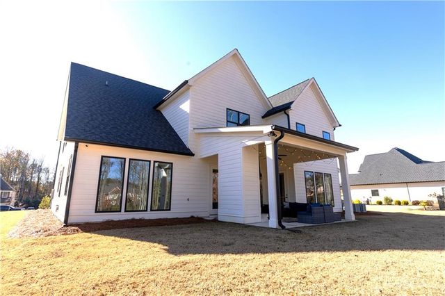 155 Dean Drive, Tyrone, GA 30290