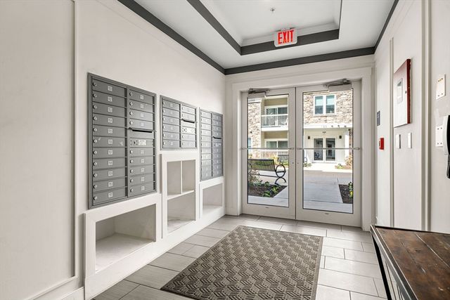 130 University Ave 1312, Westwood, MA 02090