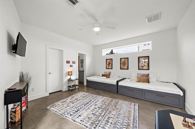 3002 Hawkins Street, Houston, TX 77003