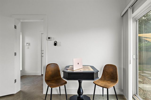 3002 Hawkins Street, Houston, TX 77003