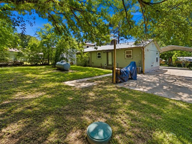 10015 Shoreline Drive, Wills Point, TX 75169