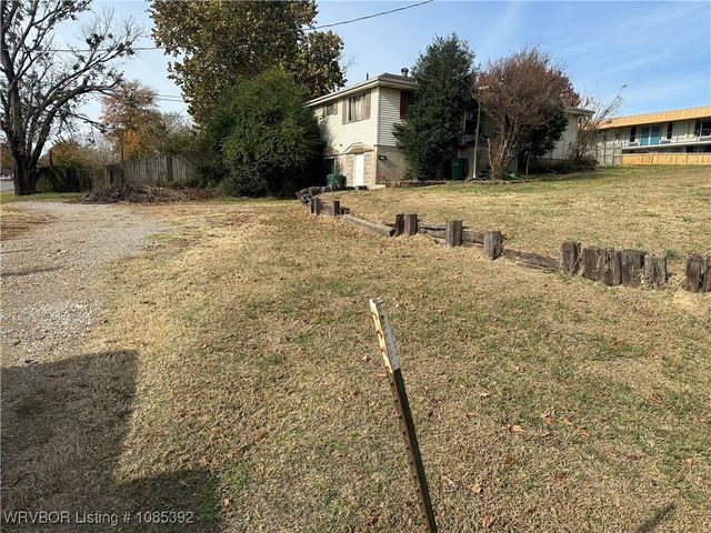 603 S Kerr Boulevard, Sallisaw, OK 74955