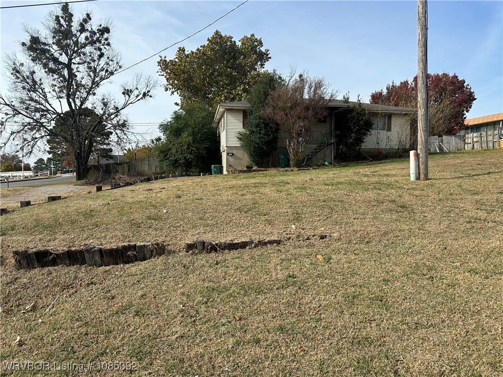 603 S Kerr Boulevard, Sallisaw, OK 74955