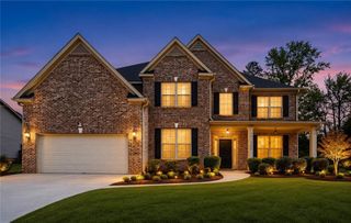 136 Delwood Drive, Mcdonough, GA 30252