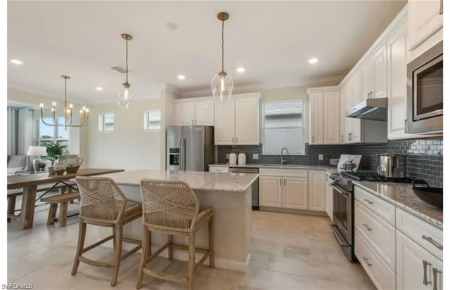 7597 Paradise Tree DR, North Fort Myers, FL 33917
