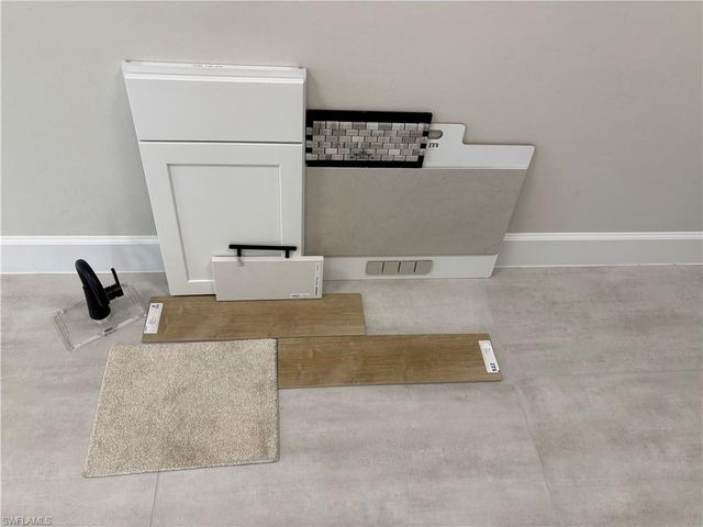 7597 Paradise Tree DR, North Fort Myers, FL 33917