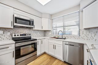 12846 S 50TH Way, Phoenix, AZ 85044