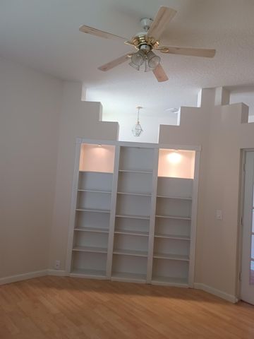 20715 Louetta Oak Drive, Spring, TX 77388