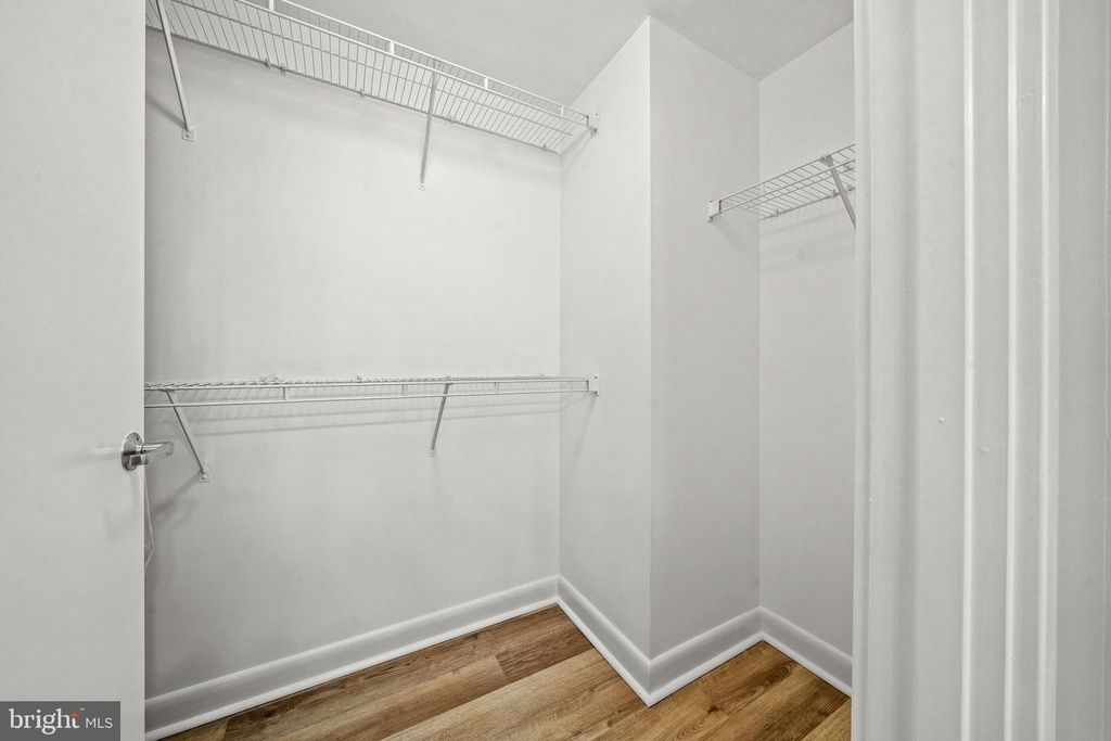 Image 29 of property listing at 400 MASSACHUSETTS AVE NW #421, Washington, DC 20001