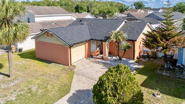 252 HIDDEN SPRINGS CIRCLE, Kissimmee, FL 34743