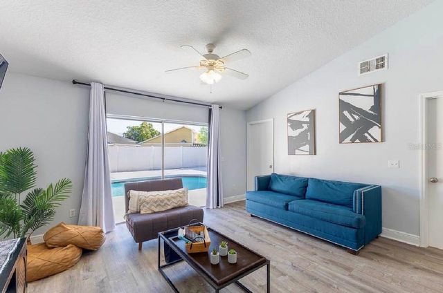 252 HIDDEN SPRINGS CIRCLE, Kissimmee, FL 34743