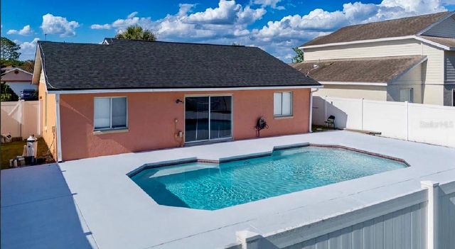 252 HIDDEN SPRINGS CIRCLE, Kissimmee, FL 34743