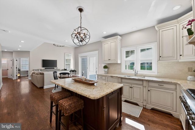 1108 DICKENS DR, West Chester, PA 19380