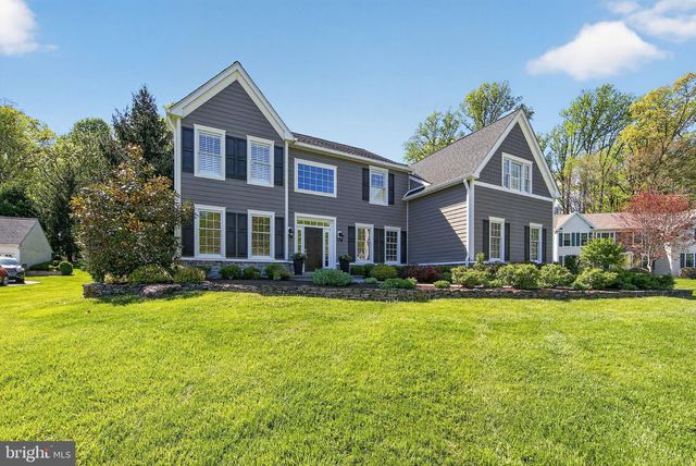 1108 DICKENS DR, West Chester, PA 19380