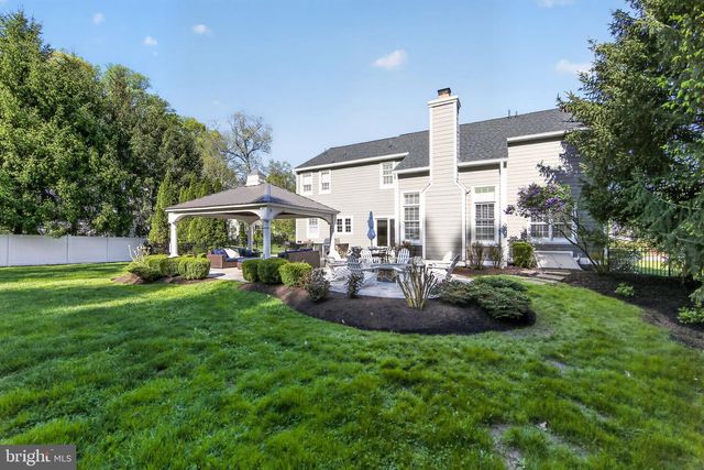 1108 DICKENS DR, West Chester, PA 19380