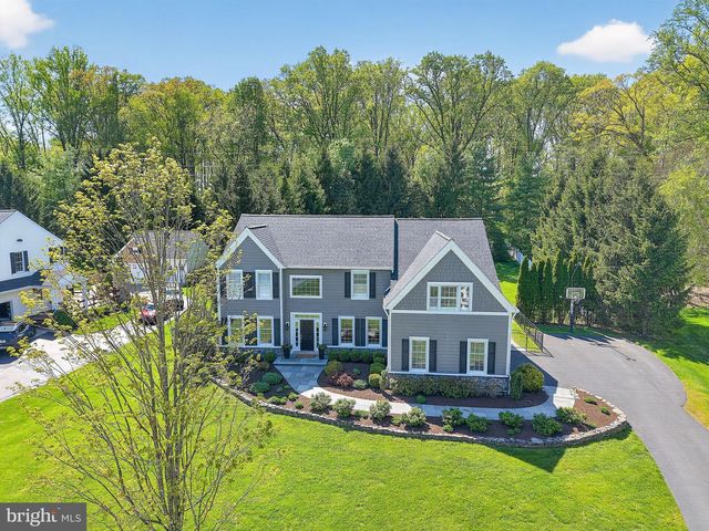 1108 DICKENS DR, West Chester, PA 19380