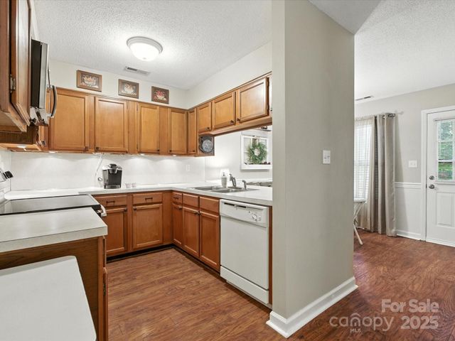 2774 Dogwood Hills Court, Fort Mill, SC 29715