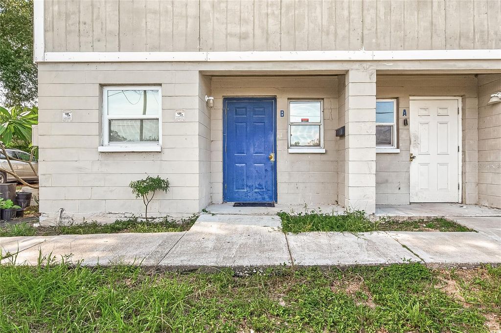 Image 14 of property listing at 3602 N 54TH STREET, Tampa, FL 33619