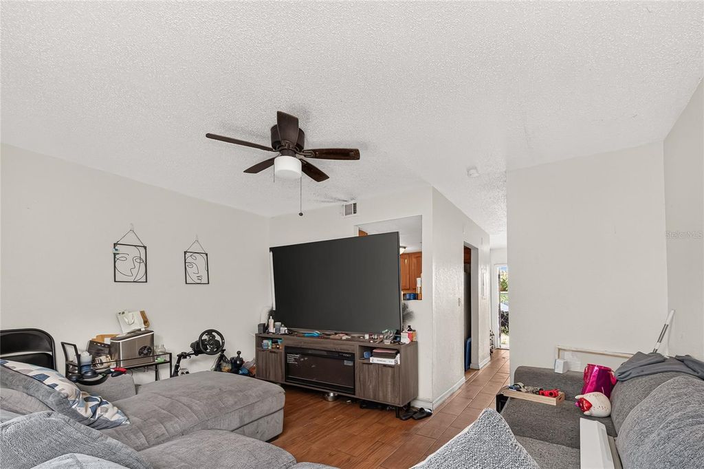 Image 20 of property listing at 3602 N 54TH STREET, Tampa, FL 33619