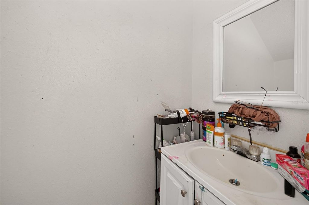 Image 25 of property listing at 3602 N 54TH STREET, Tampa, FL 33619