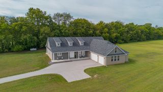 2291 South Farm Road 107, Springfield, MO 65802