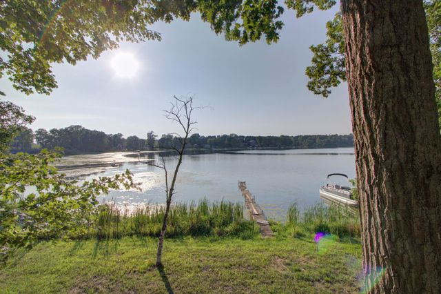 13085 E Englewright Drive, Sand Lake, MI 49343