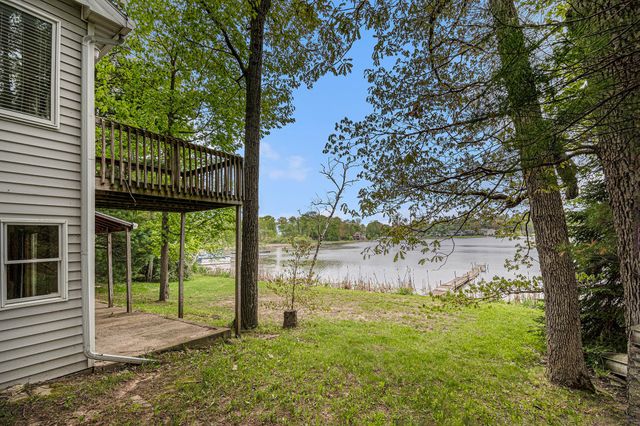 13085 E Englewright Drive, Sand Lake, MI 49343