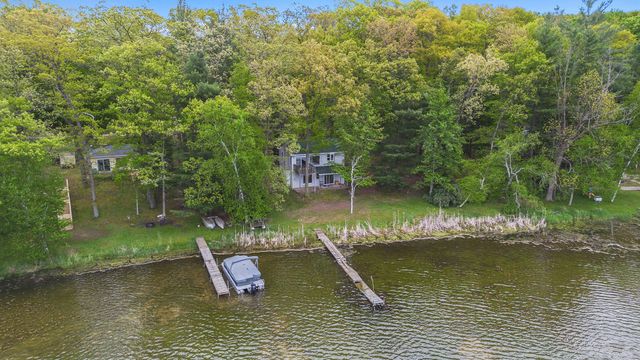 13085 E Englewright Drive, Sand Lake, MI 49343