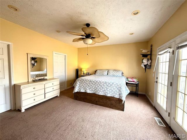 1003 Red Arrow, Sikeston, MO 63801