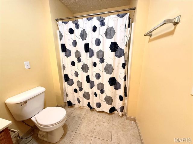 1003 Red Arrow, Sikeston, MO 63801