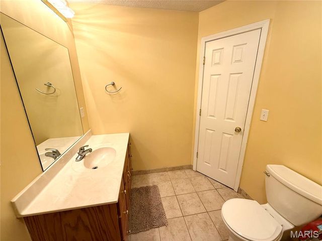 1003 Red Arrow, Sikeston, MO 63801