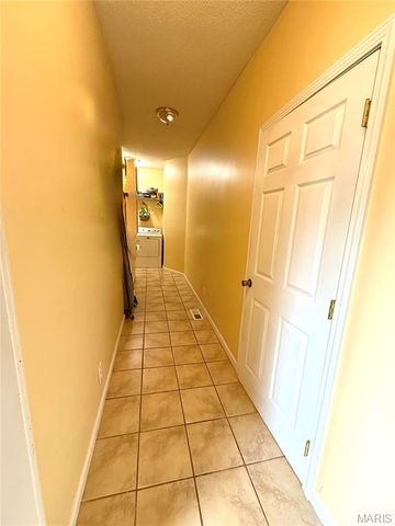 1003 Red Arrow, Sikeston, MO 63801