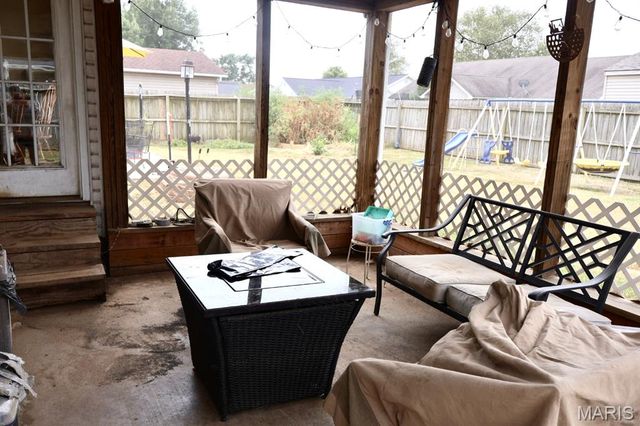 1003 Red Arrow, Sikeston, MO 63801