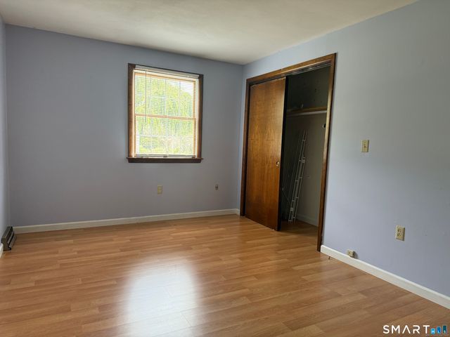 56 Wedgewood Drive, Naugatuck, CT 06770