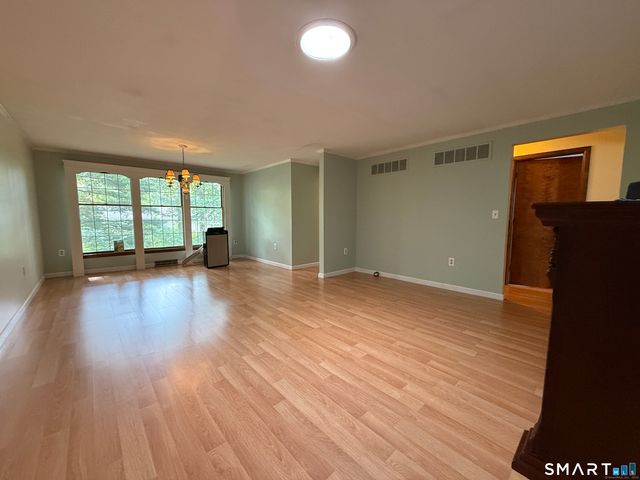 56 Wedgewood Drive, Naugatuck, CT 06770