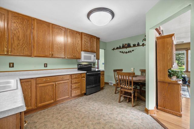 3820 Meachem ROAD, Mount Pleasant, WI 53403