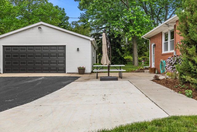 3820 Meachem ROAD, Mount Pleasant, WI 53403