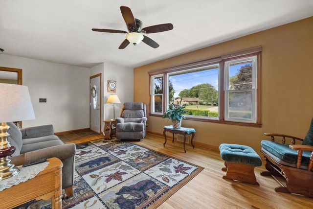 3820 Meachem ROAD, Mount Pleasant, WI 53403