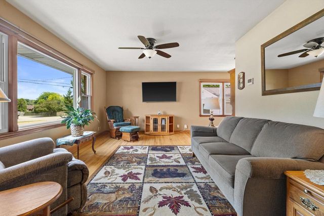 3820 Meachem ROAD, Mount Pleasant, WI 53403