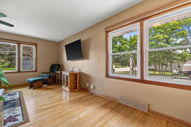 3820 Meachem ROAD, Mount Pleasant, WI 53403