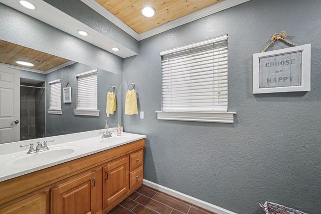 28211 Camille Drive, Tomball, TX 77375