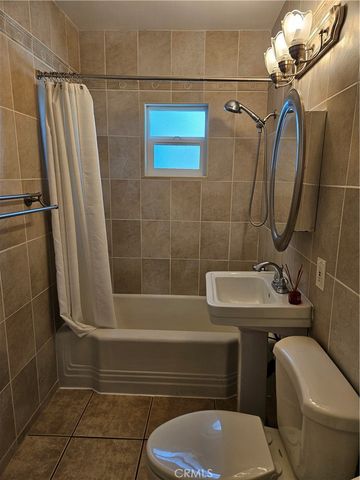 18237 Valley Vista Boulevard, Tarzana, CA 91356