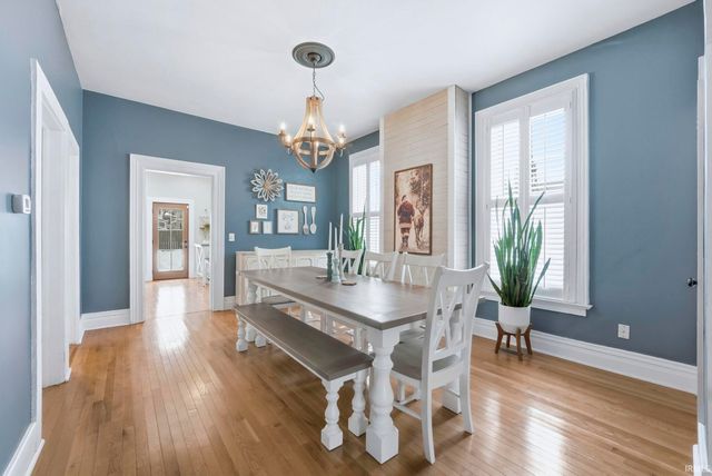 824 W Washington Boulevard, Fort Wayne, IN 46802