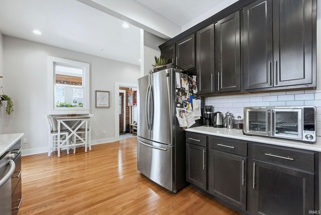 824 W Washington Boulevard, Fort Wayne, IN 46802