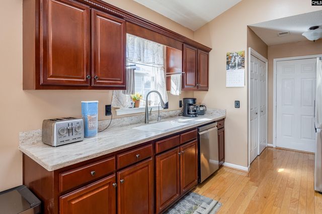 3020 Twin Oaks Way, Columbia, SC 29209