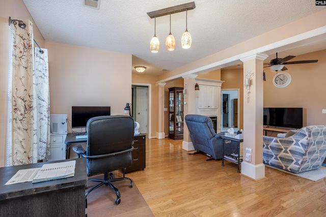 3020 Twin Oaks Way, Columbia, SC 29209